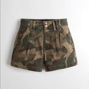 Hollister Ultra High-Rise Camo Shorts 00